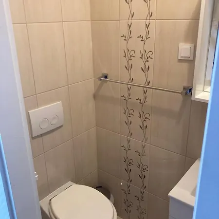 فندق مبيت وإفطار Maestro Kampor